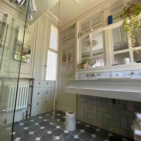 Exquisita Residencia Apartment *